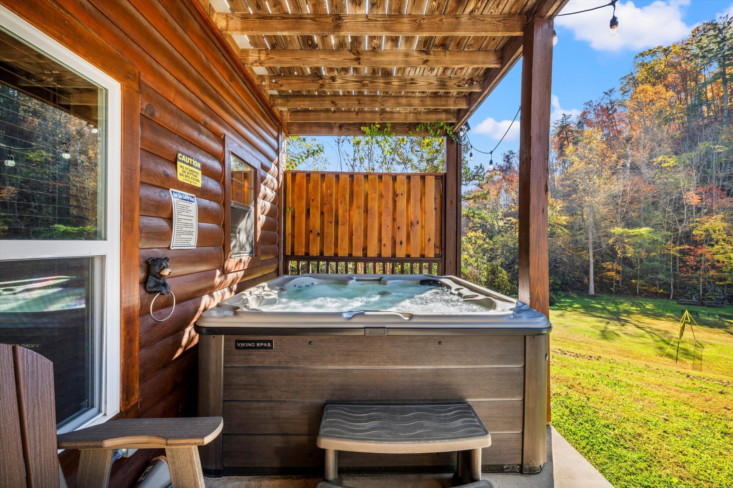Outdoor spa tub