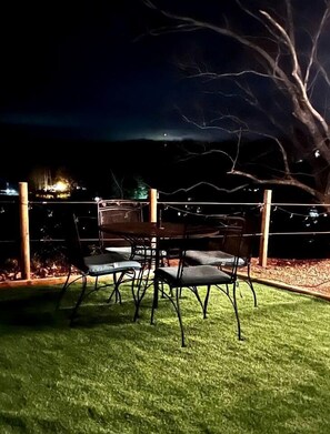 Outdoor dining - Riverfront Dome with Outdoor Living and Sunset Views in Alabama (Rogersville)
