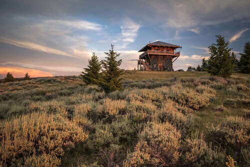 Marvelous Tower Rental in Ennis, Montana - Fantastic Family Glamping Vacation Spot near Virginia City