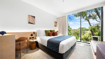 Hackney Hotel - Superior Room