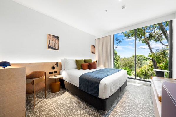 Hackney Hotel - Superior Room | Iron/ironing board, free WiFi - Urban Rest Hackney Hotel (Hackney)