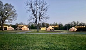 Property grounds - Incredible Bell Tent with Fire Pit on Private Patio for a Cozy Glamping Escape in Tahlequah, Oklahoma (Tahlequah)