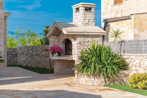 Terrace/patio - Villa Edena with heated pool (Privlaka)