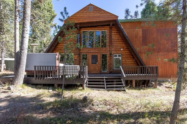 Exterior - Spacious Rustic Cabin with Hot Tub and Game Loft Near Trails in Island Park, Idaho (Idaho City)