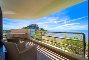 Condo, 2 Bedrooms, Balcony, Sea View | Balcony - Beachfront 2 bed Condo with Seaview BW2 (Hua Hin)