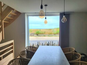 Dining - Relaxation by the sea - beach access - private spa and sauna (Plouescat)
