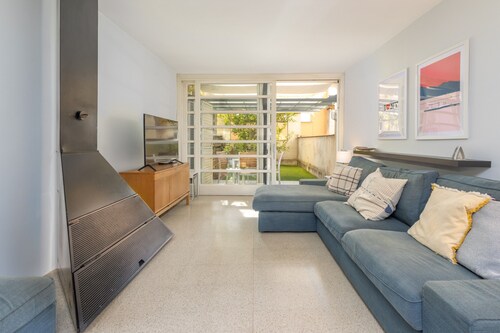 Holiday Home 'Siker' with Private Terrace and Wi-Fi