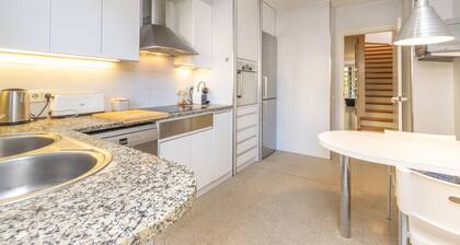 Holiday Home 'Siker' with Private Terrace and Wi-Fi