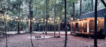 Charming Cabin for a Family Holiday next to Big Thicket National Preserve, Texas