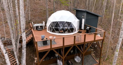 Luxury Redefined: Todd, NC Dome with Private Hot Tub, Unparalleled Views, and Outdoor Oasis