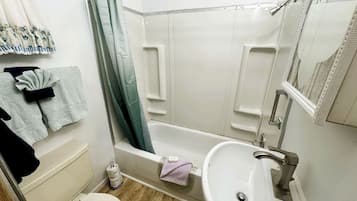 Towels, soap, shampoo