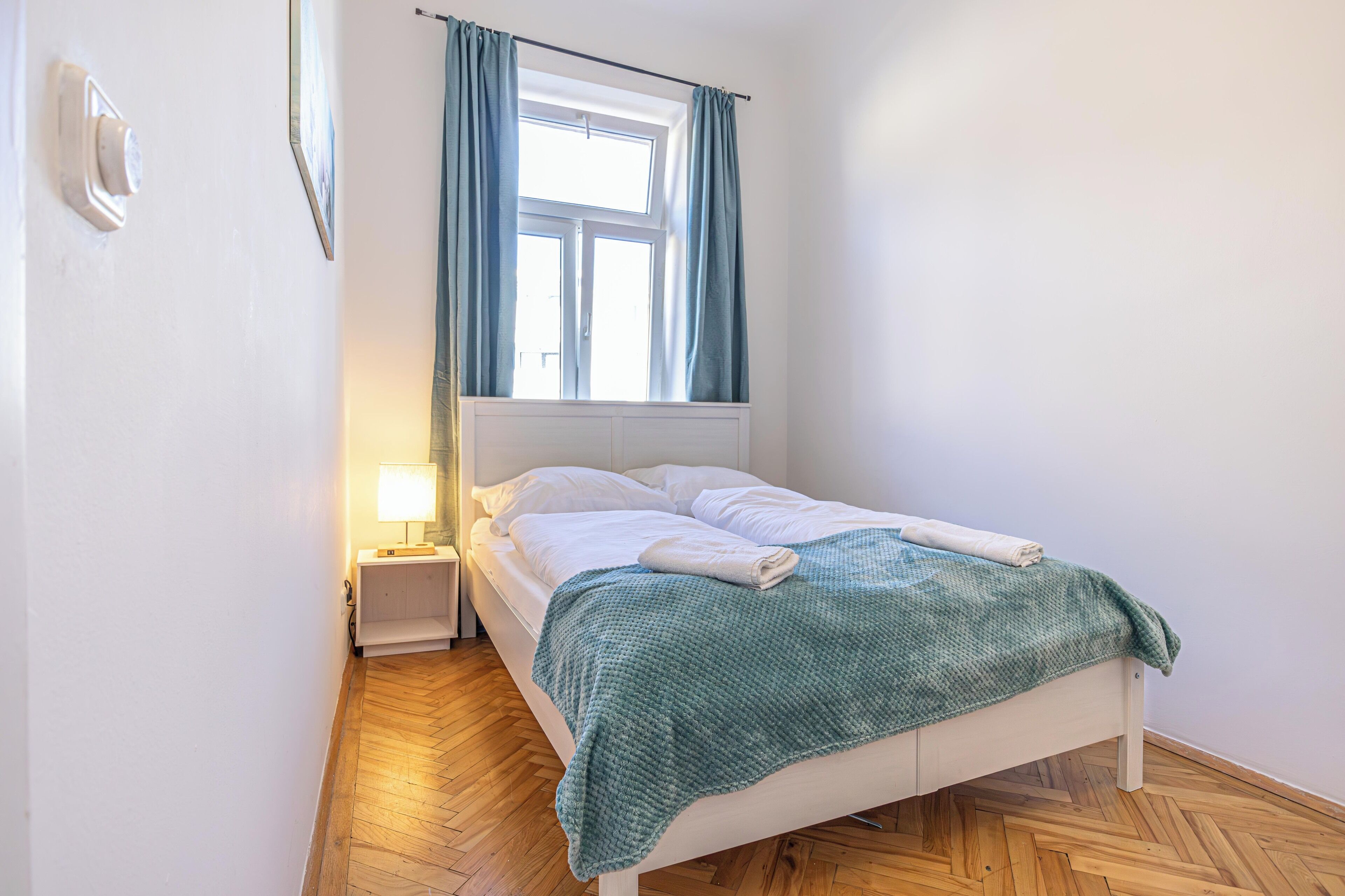 Basic Apartment | Iron/ironing board, free WiFi