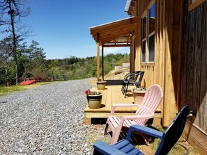Terrace/patio - Fantastic Glamping Tiny Home Rental on The Toccoa River in Blue Ridge, Georgia (Blue Ridge)