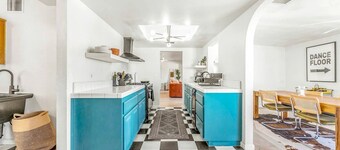 Luxury Glamping Vacation Rental for Four for Stargazing near Joshua Tree National Park, California