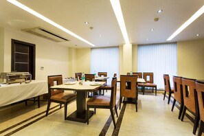 تناول الطعام