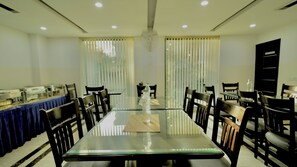 Restaurant - CORPORATE STAYS-SUNCITY (Gurugram)