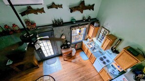 Fridge, microwave, oven, stovetop - Sparta Serenity: Charming Cabin with Hot Tub and Scenic Farm Views in TN (Sparta)