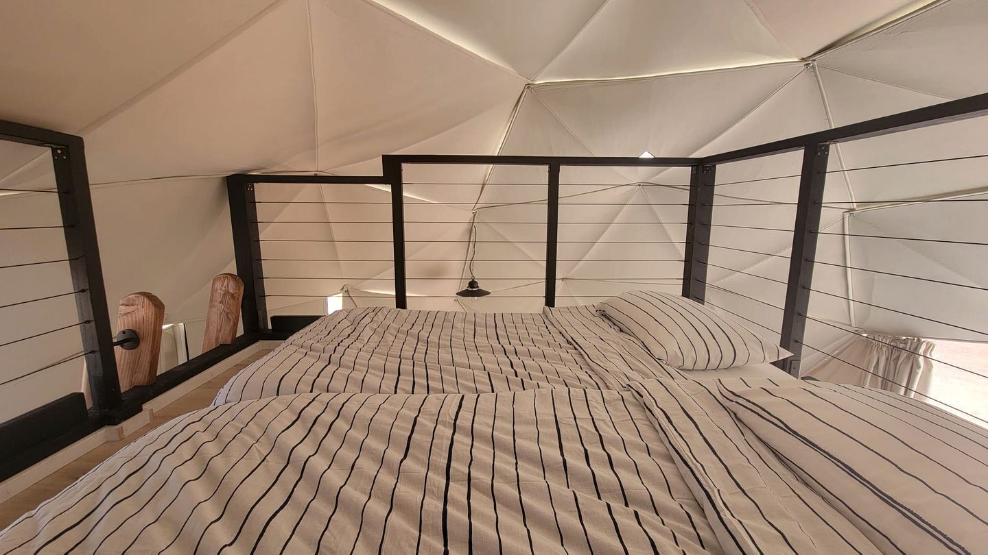 1 chambre, lit parapluie, Wi-Fi, draps fournis