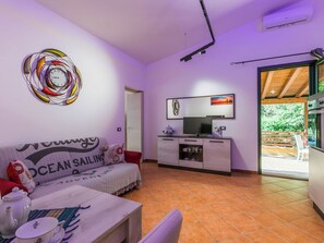 Living area - Mattarello by Interhome (Casale Marittimo)