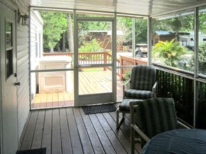 Unclassified image, 4 of 9, button - Delightful Cabin with Private Deck in Inverness, Florida (Inverness)