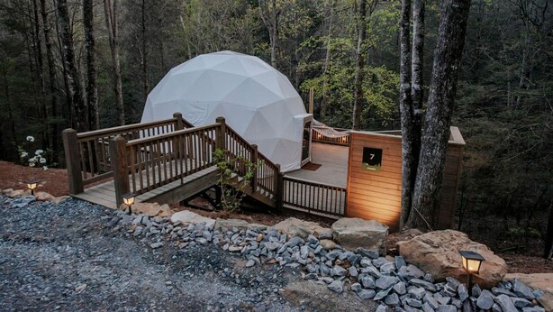 Terrace/patio - Designer Dome with Unmatched Scenery: Romantic Getaway near Falls in Cherry Log, Georgia (Cherry Log)