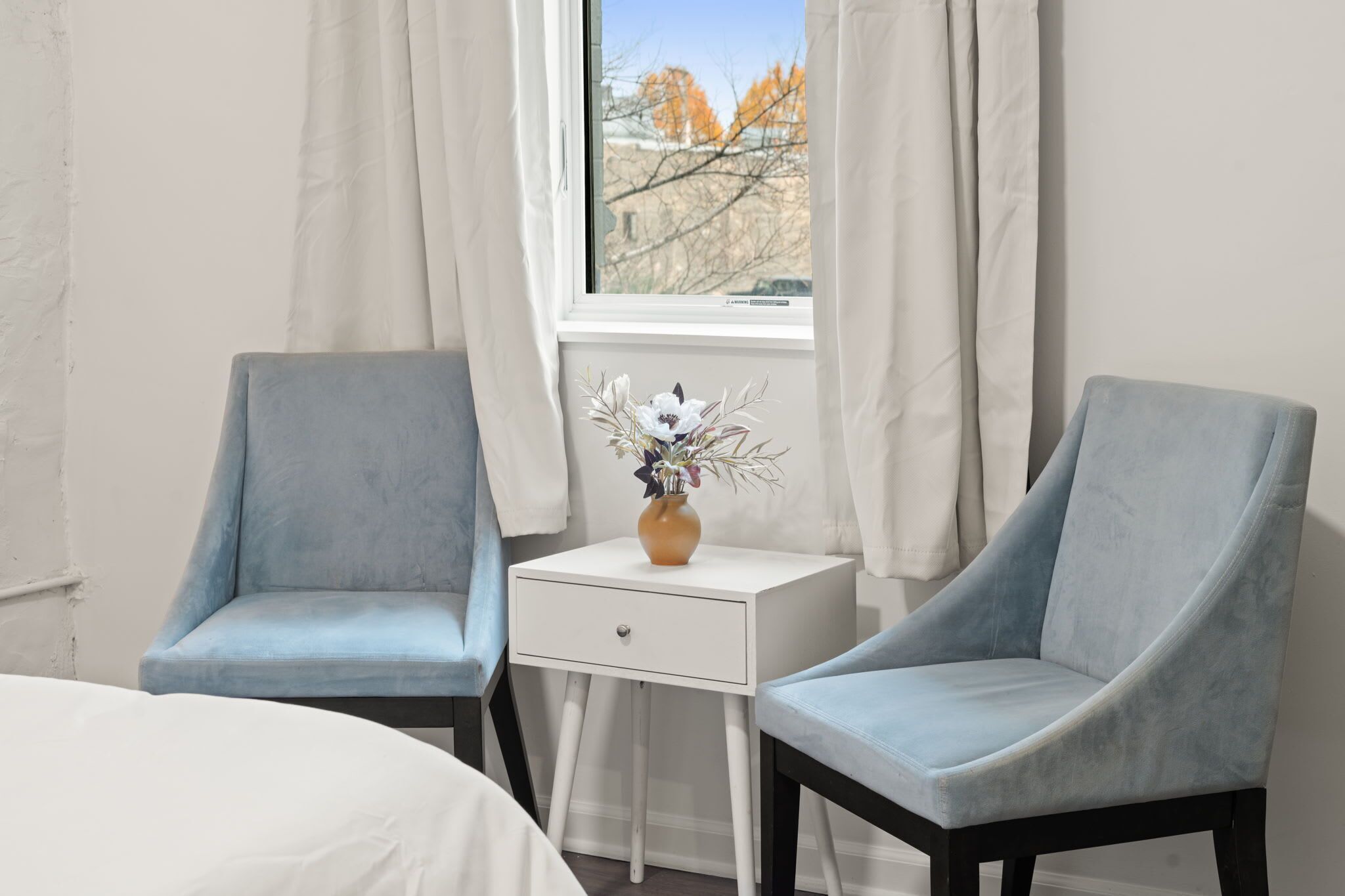 3 bedrooms, iron/ironing board, travel crib, free WiFi