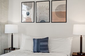 3 多间卧室、熨斗/熨衣板、旅行婴儿床、WiFi