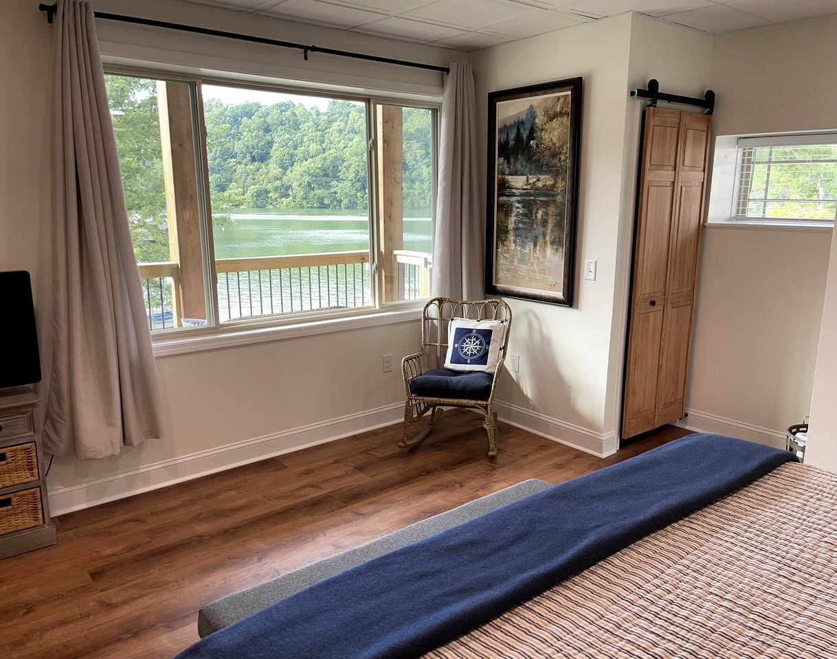 5 bedrooms, iron/ironing board, travel cot, WiFi