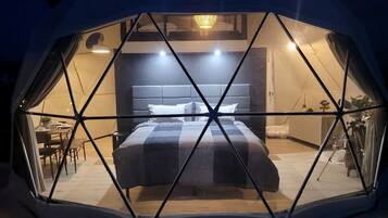 1 chambre, lit parapluie, Wi-Fi, draps fournis