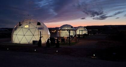 Wonderful Cozy Dome with Barbecue and Fireplace in Kanab, Utah