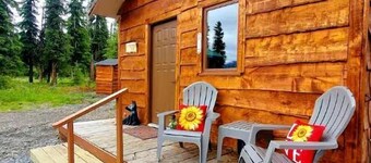 Wrangell-St.Elias National Park Glamping Cabin for an Alaskan Outdoor Adventure