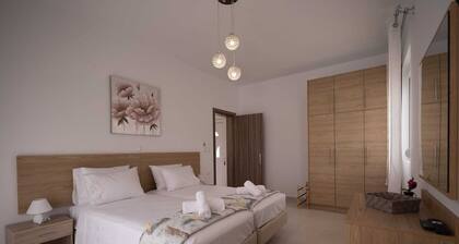 Stefanos House Stegna