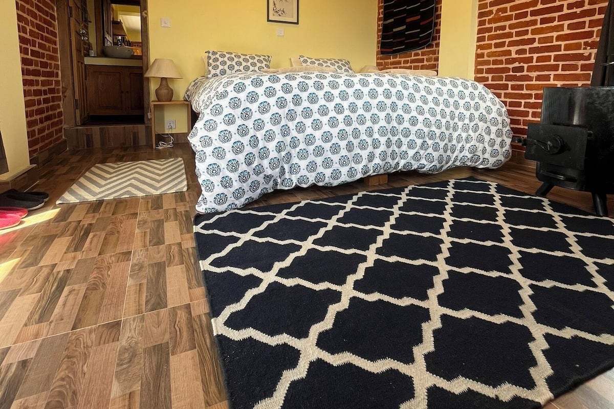 Deluxe Double or Twin Room, Patio, Garden View | Iron/ironing board, free WiFi