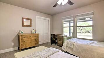 3 Schlafzimmer, Bügeleisen/Bügelbrett, WLAN, Bettwäsche