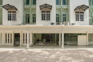 Fachada da propriedade