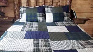 1 bedroom, travel cot, WiFi, bed sheets