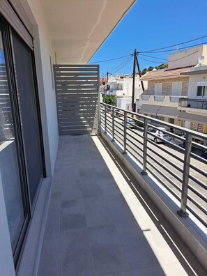Terrace/patio - Giannis Apartment is a bright, spacious, and fully functional home. (Afantou)