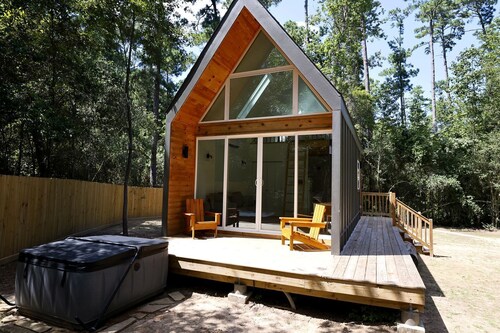 Wonderful Cabin with Great Forest Sights in Montgomery, Texas