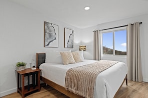 Internet, bed sheets - Timbers Studio 41 with Wintergreen advantage (Wintergreen)