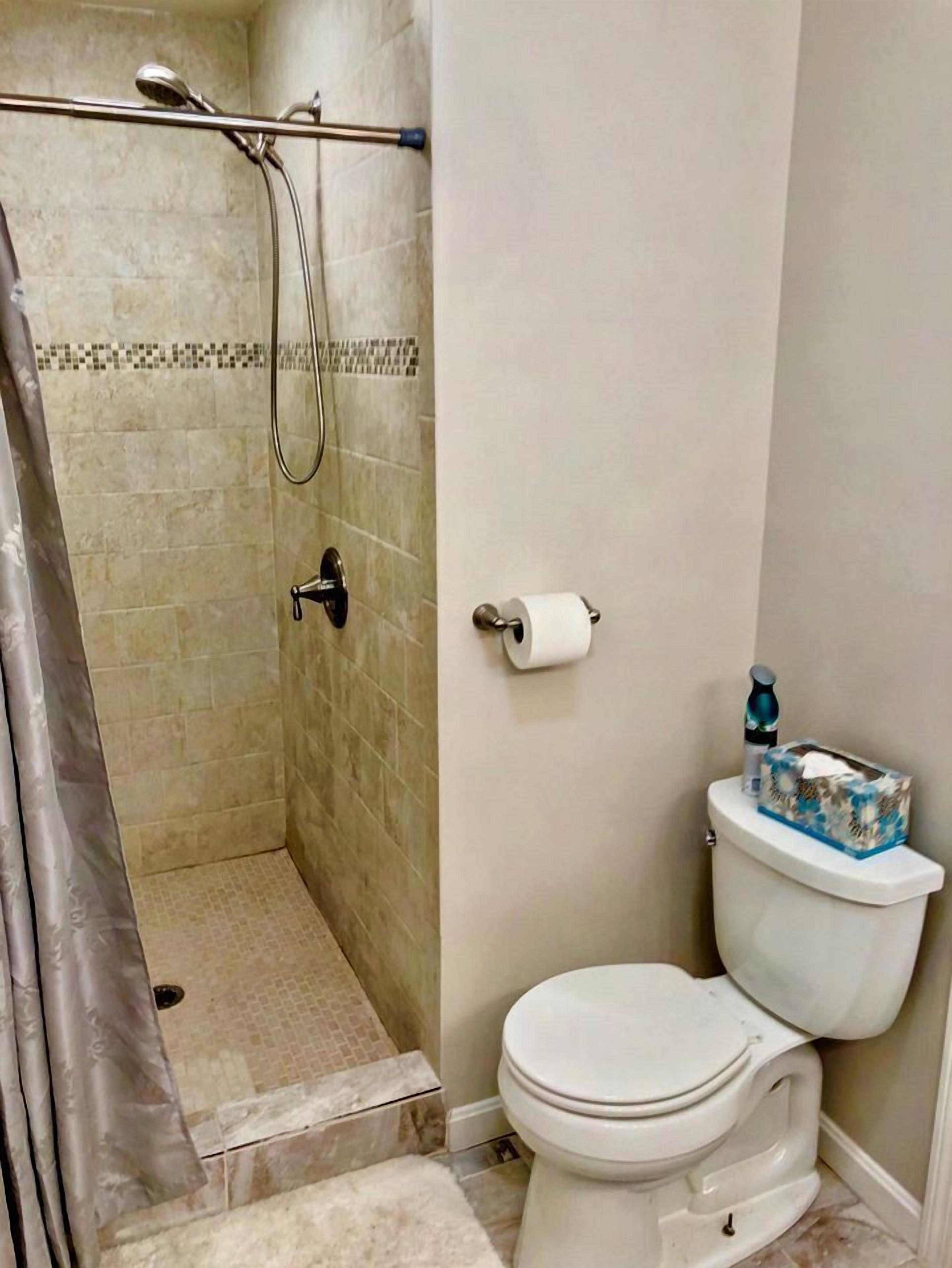 Hair dryer, towels