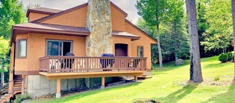Slopeside Bretton Woods Resort Cottage for Families