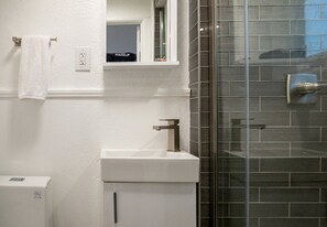 Toallas y papel de baño