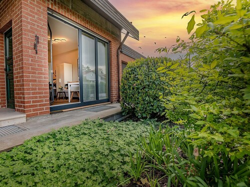 Apartment by the Vineyards – Holiday Home for Up to 3 Guests