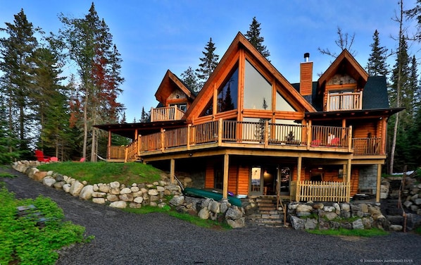 Exterior - Experience Hilltop Privacy in a Luxury Log Home with Epic Mountain Views in Lake Placid, NY (Lake Placid)