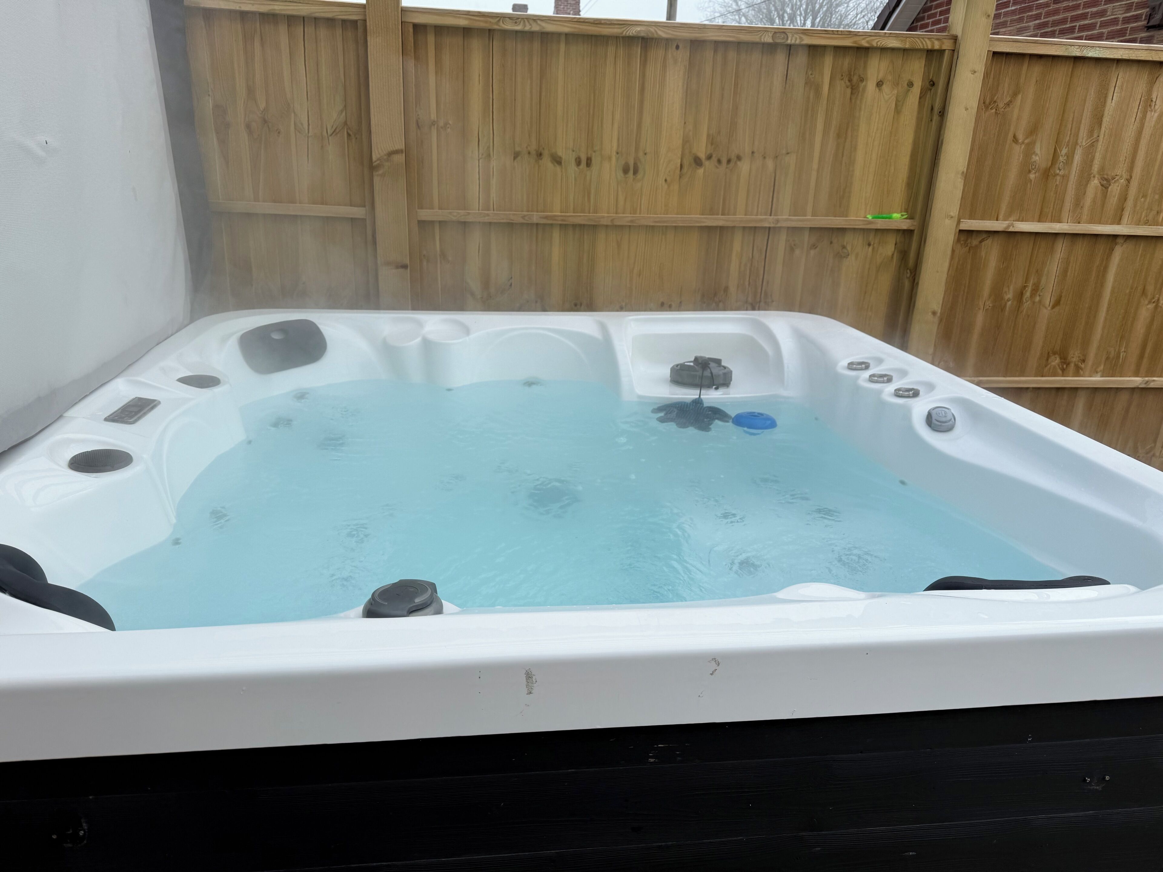 Bungalow, 2 Bedrooms, Smoking, Balcony | Outdoor spa tub