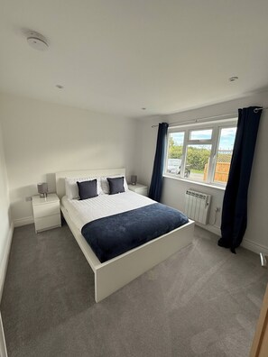 Bungalow, 2 Schlafzimmer, Raucher, Balkon | 2 Schlafzimmer