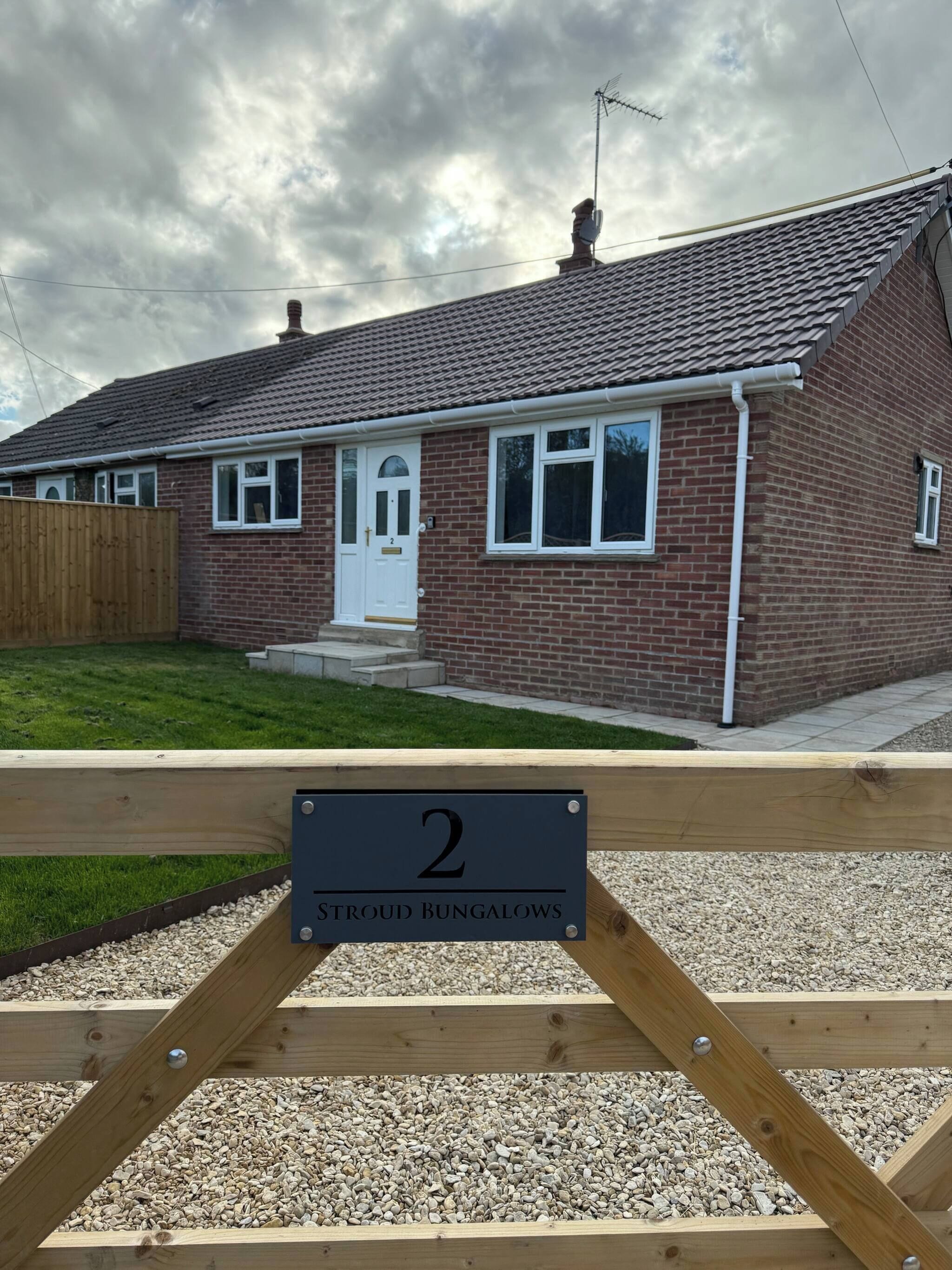 Bungalow, 2 Bedrooms, Smoking, Balcony | Exterior detail