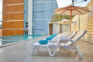 شرفة على السطح