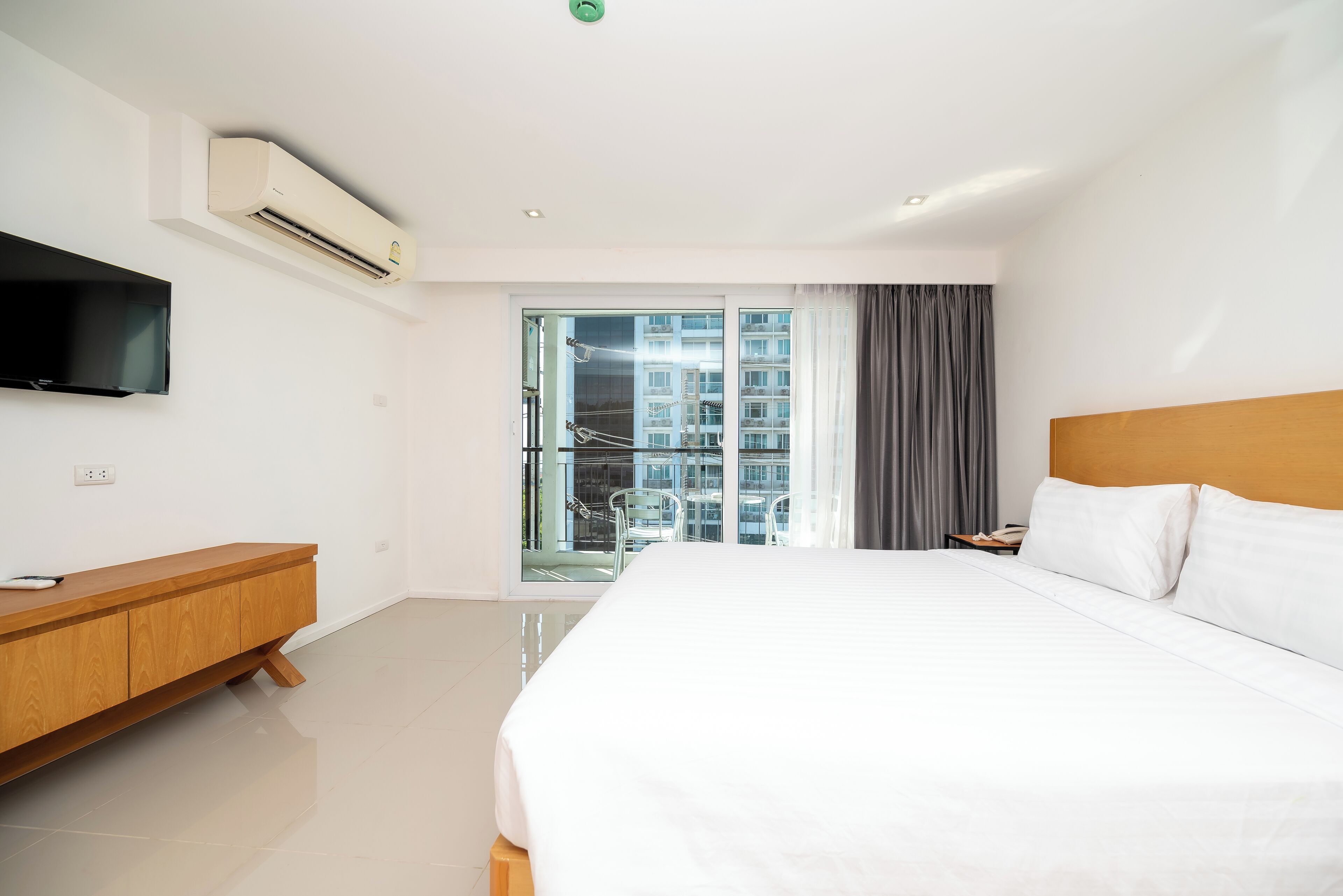 Suite | Minibar, Zimmersafe, Schreibtisch, laptopgeeigneter Arbeitsplatz