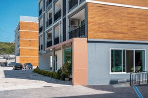 Mặt tiền nơi lưu trú